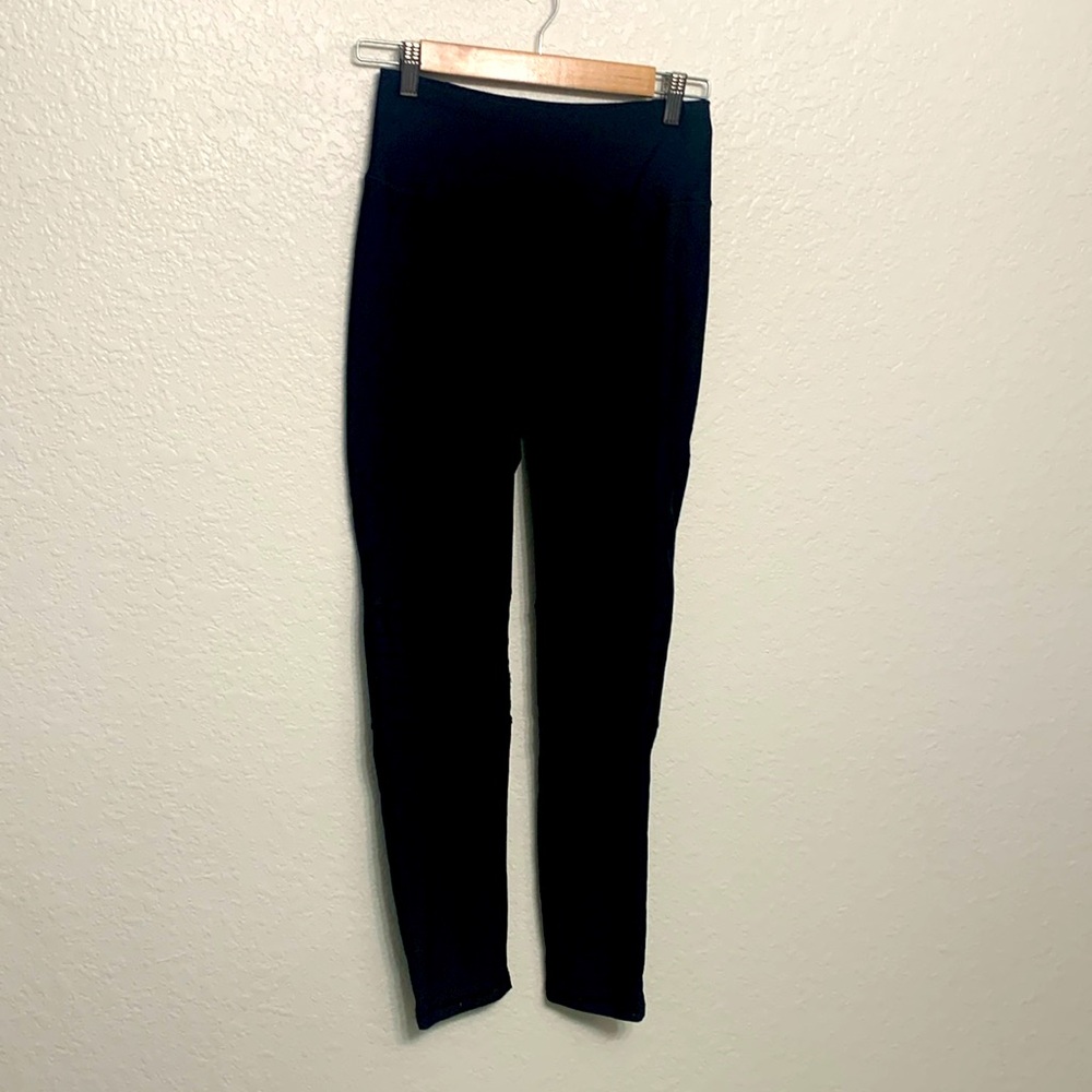 C&C California Yoga Leggings size Medium